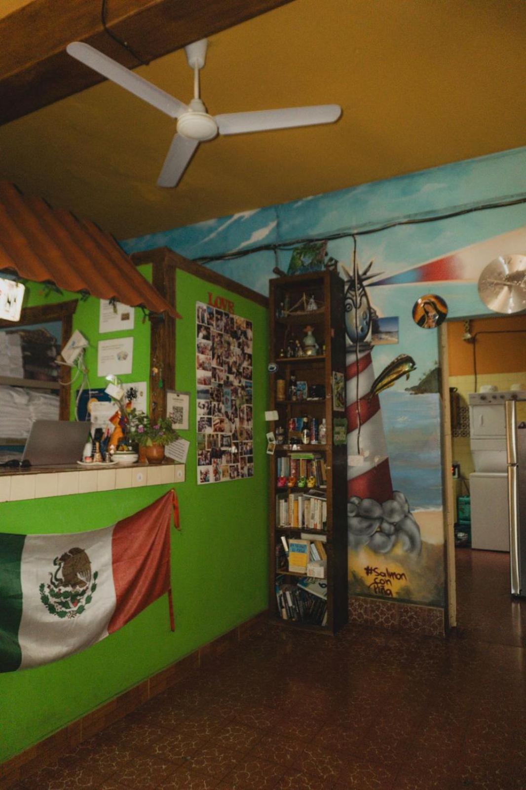 Casa Kraken Hostel Puerto Vallarta Exterior foto